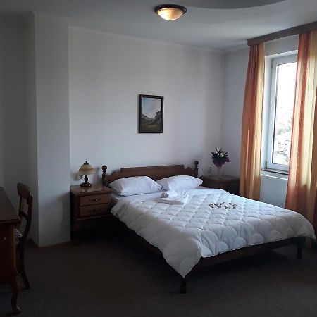 Hotel Cetojevic バニャ・ルカ エクステリア 写真